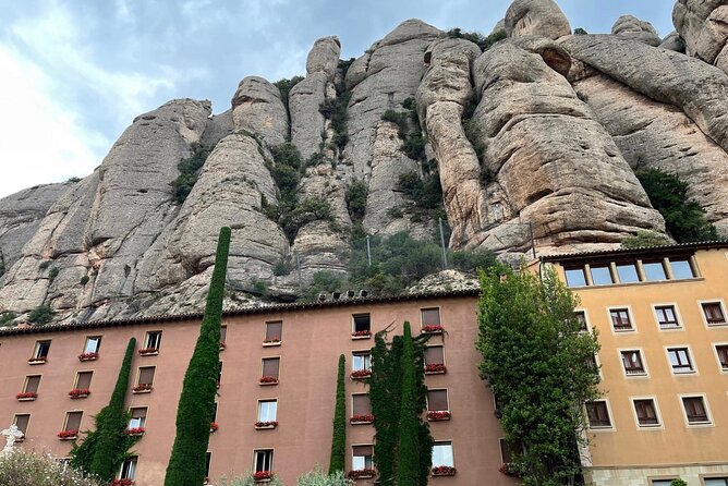 Private Tour From Barcelona to Monserrat - Pickup and Inclusions