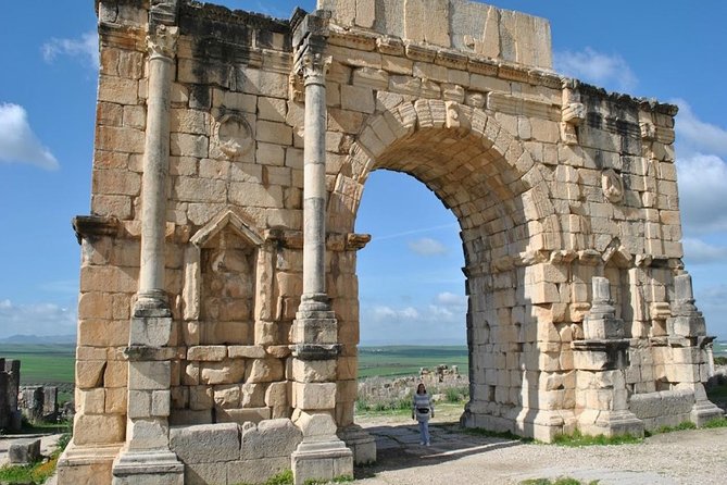 Private Tour From Fez to Volubilis, Moulay Idríss & Meknes - Itinerary Details