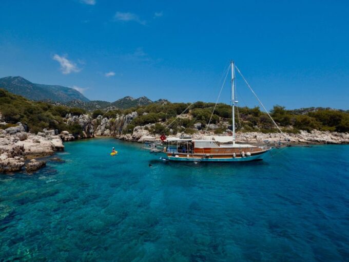 PRIVATE TOUR FROM KAS INCLUDING LUNCH - Swimming and Snorkeling