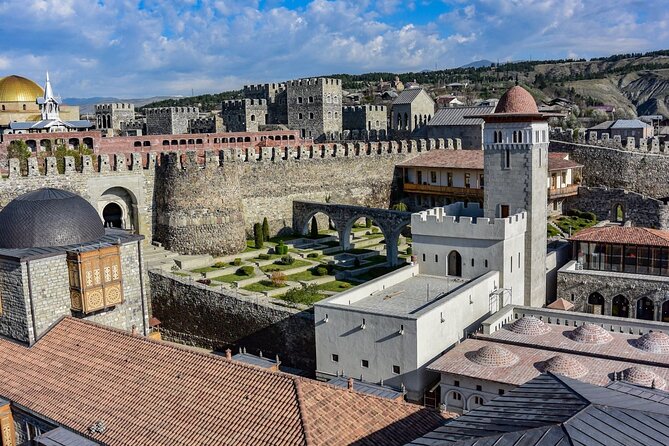 Private Tour From Kutaisi to Caves of Vardzia, Rabati and Borjomi - Exploring Vardzia Caves