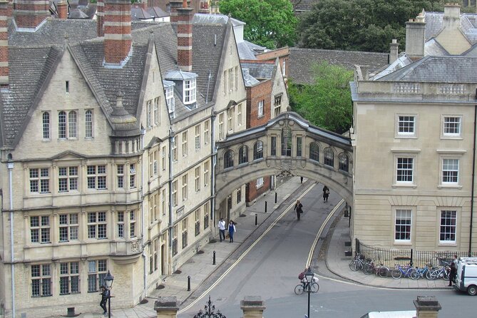 Private Tour From London Windsor Oxford Cotswold Including Passes - Oxford Highlights