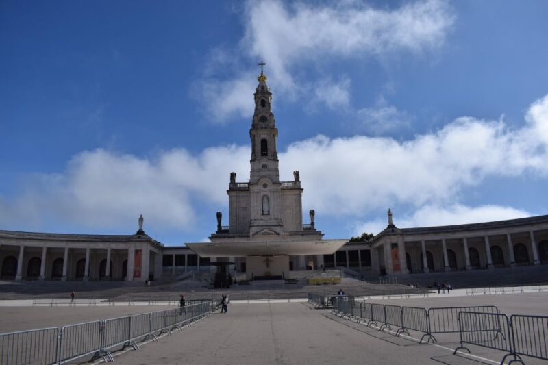 Private Tour From Porto to Fatima & Coimbra With Lunch - Highlights