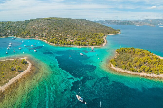 Private Tour From Split: Blue Lagoon & 3 Islands + Wine Included - Beautiful Locations and Wine Recommendations