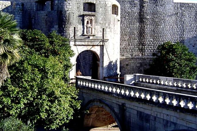 Private Tour From Split to Dubrovnik, Exploring City Walls - Questions About Staying Here