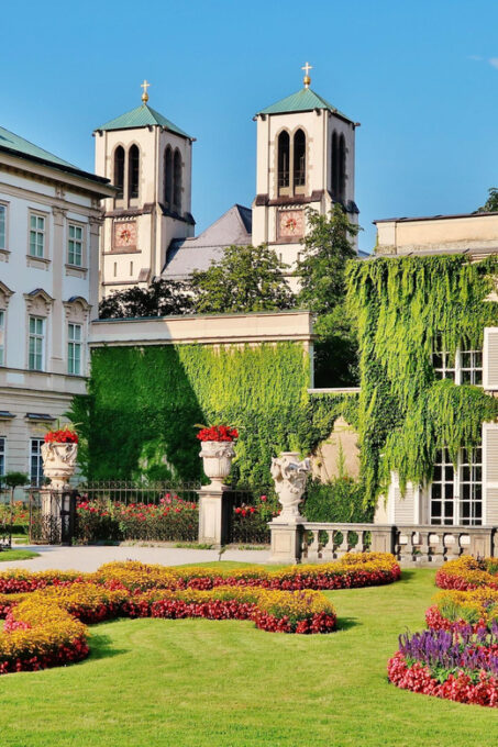 Private Tour From Vienna to Salzburg and Back in English - Customization and Contact