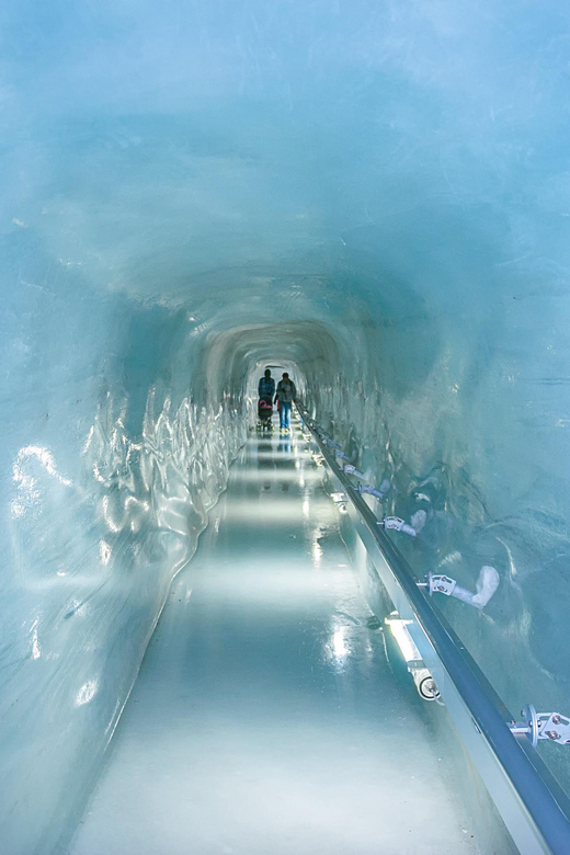 Private Tour From Zurich to Top of Europe Jungfraujoch - Transportation and Driver Information