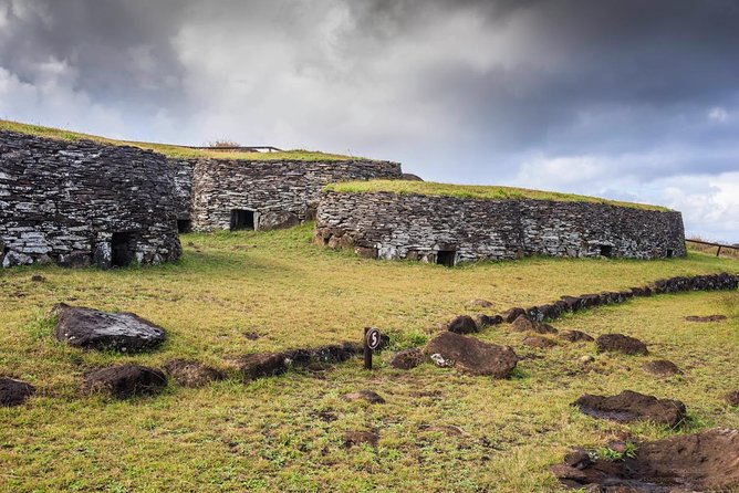Private Tour: Full Day Easter Island Highlights - Discovering Anakena Beach