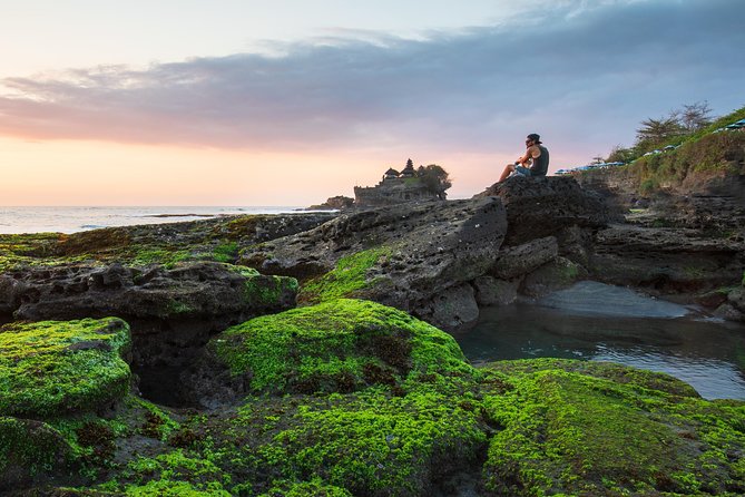 Private Tour: Full-Day Tanah Lot and Uluwatu Temples With Kecak Fire Dance Show - Uluwatu Temple