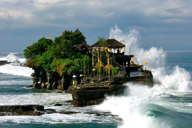 Private Tour: Full-Day Tanah Lot and Uluwatu Temples With Kecak Fire Dance Show - Tour Experience and Feedback