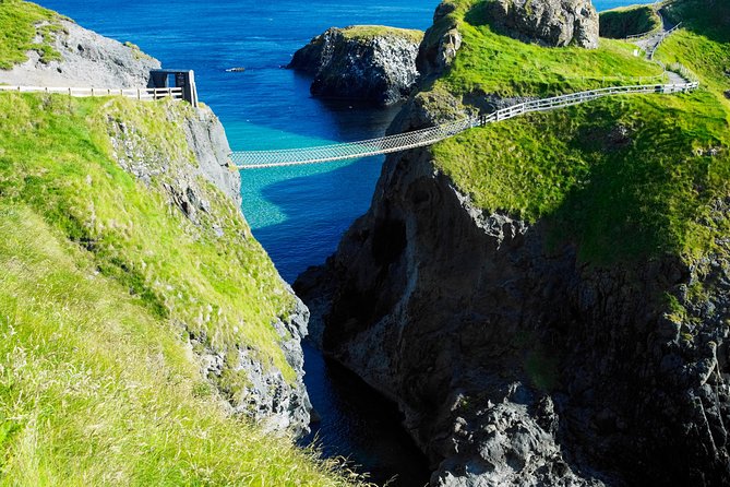 Private Tour: Game of Thrones and Giant'S Causeway Full-Day Tour From Belfast - Discover Melisandres Shadowy Cave
