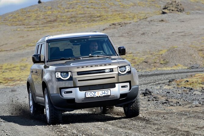 Private Tour: Golden Circle Tour by Luxury SUV From Reykjavik - Exploring Thingvellir National Park
