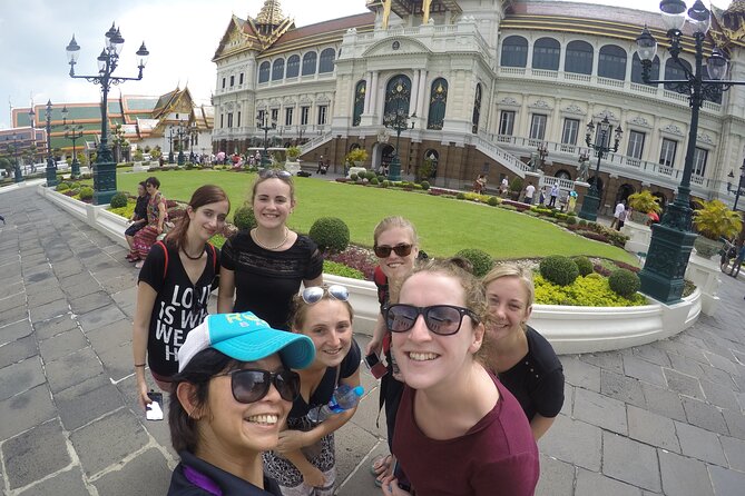 Private Tour : Grand Palace and Emerald Buddha Temple - Inclusions