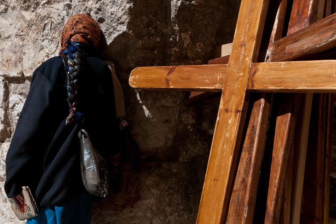Private Tour Guide and a Video to Remember Your Day in Jerusalem - Experience the Via Dolorosa