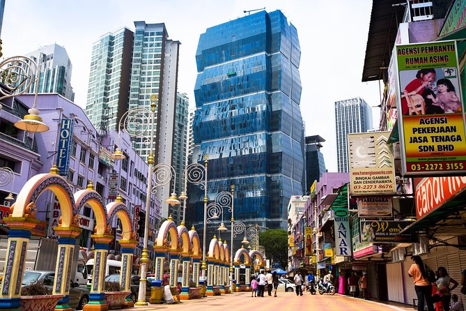 Private Tour: Half-Day Shopping and Market Exploration in Kuala Lumpur - Chinatown Exploration