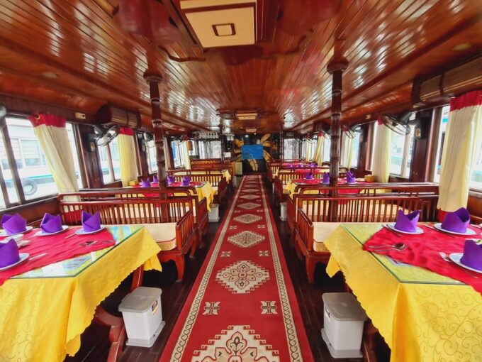 PRIVATE TOUR HALONG BAY ONE DAY With Cave, Kayaking, Sampan - Onboard Cruise Activities
