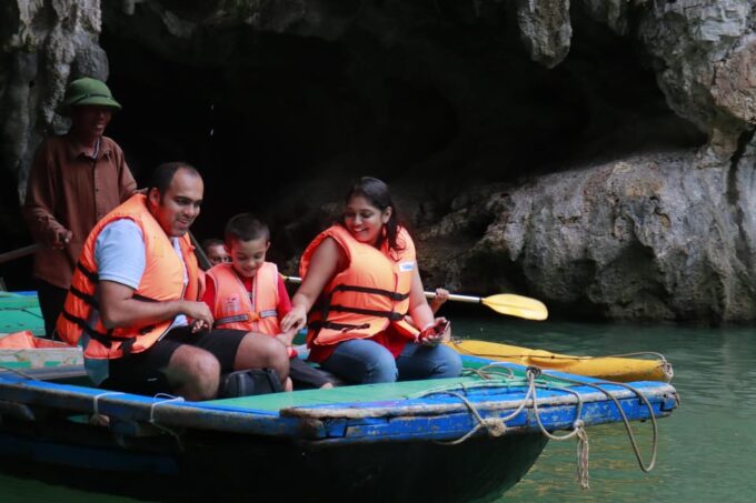 PRIVATE TOUR HALONG BAY ONE DAY With Cave, Kayaking, Sampan - Frequently Asked Questions