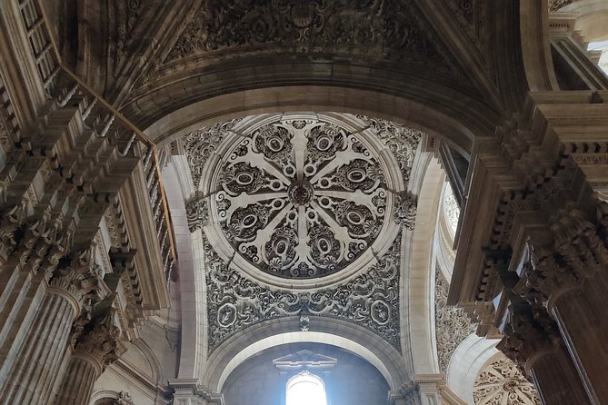 Private Tour: Historic Center of Granada - Cultural Immersion