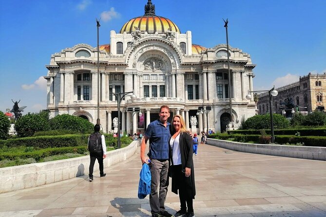 PRIVATE TOUR Historic Center, Xochimilco, Coyoacan and San Angel. - Exceptional Bilingual Guide