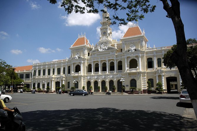 Private Tour: Ho Chi Minh City With Cu Chi Tunnels - Meeting and Pickup