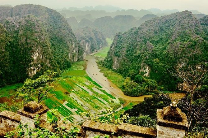 Private Tour: Hoa Lu and Tam Coc Boat and Bike Day Trip From Hanoi - Tour Reviews