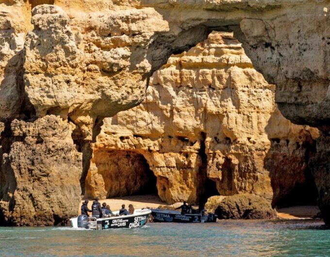 Private Tour I Sunrise/Sunset Boat Trip to Benagil Cave - Explore Benagil Cave