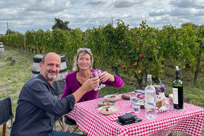 Private Tour in 2cv in the Vineyards With Tasting and Picnic - Reviews