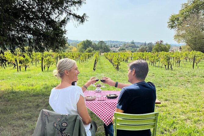 Private Tour in 2cv in the Vineyards With Tasting and Picnic - Brunch With Local Products
