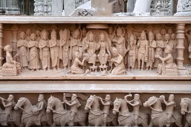 Private Tour in Abu Dhabi City With BAPS Temple - Renowned Sites