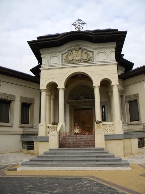 Private Tour in Bucharest - Key Points