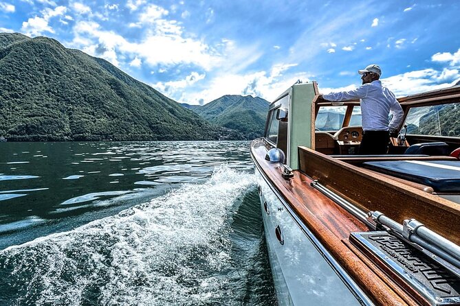 Private Tour in Classic Wooden Boat on Lake Como - Key Points