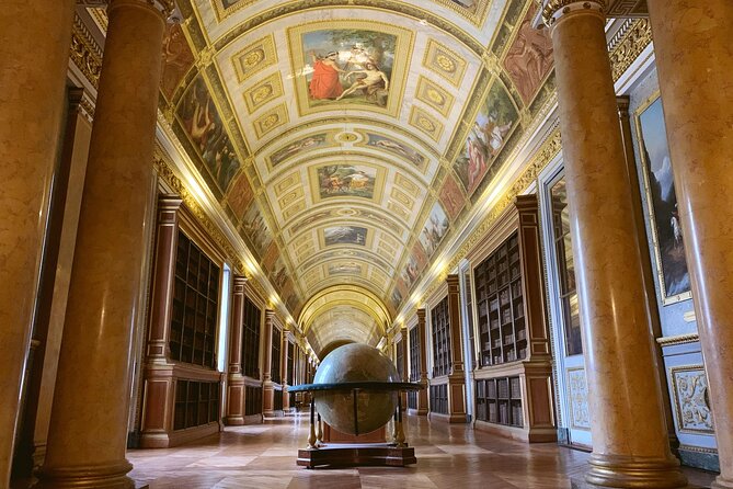 Private Tour in Fontainebleau Palace With Skip-The-Line Ticket - Meeting and Pickup Details