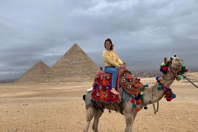 Private Tour in Giza Pyramids With Pick up - Tour Overview