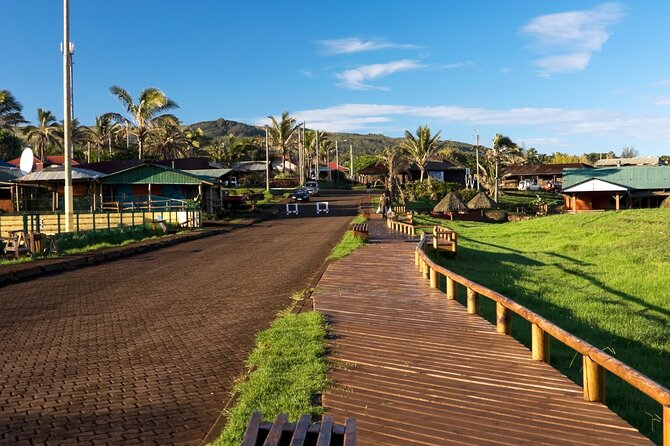 Private Tour in Hanga Roa the Only City of Rapa Nui - Navigating the Tour With an Expert