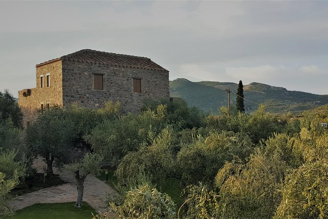 Private Tour in Historic Estate in Monemvasia With Wine-Olive Oil Tasting & Meal - Quick Points