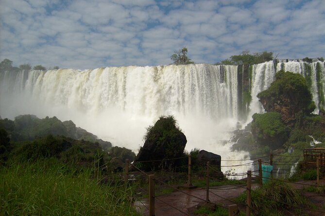 Private Tour in Iguazu Falls and Argentine Side - Tour Scheduling and Availability