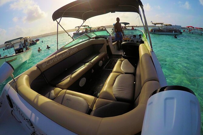 Private Tour in Luxury BOAT Over the Sea of ​​7 Colors - Pricing and Inclusions