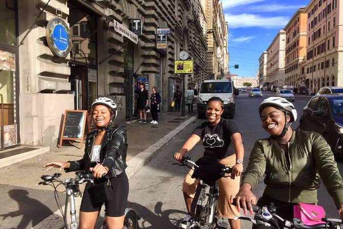 Private Tour in Rome With an Electric Bike and Local Food - Tour Customization and Flexibility