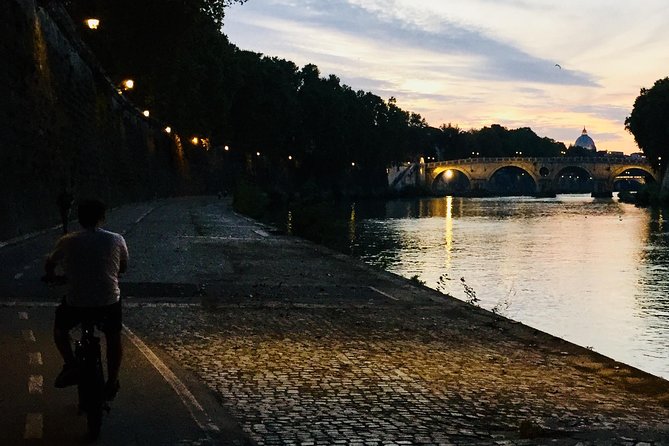 Private Tour in Rome With an Electric Bike and Local Food - Booking and Cancellation Policy