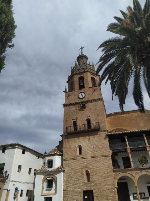 Private Tour in Ronda - Close and Personal Treatment