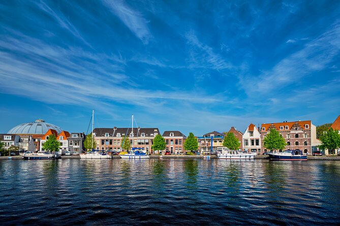Private Tour in the Hague With a Local With Food Tasting - Review Highlights