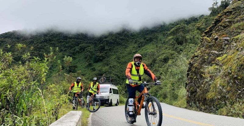 Private Tour: Inca Jungle, Adventure to Machu Picchu 3 Days - Day 1: Cycling and Rafting