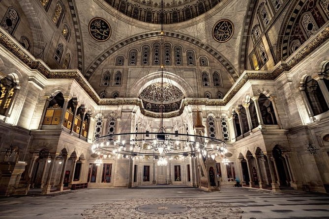 Private Tour: Istanbul's Ottoman Experience Including Topkapi Palace and Blue Mosque - Meeting and Pickup