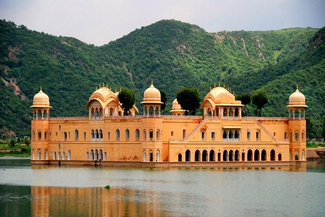 Private Tour: Jaipur Sightseeing With Monument Entrance Fees - Tour Logistics