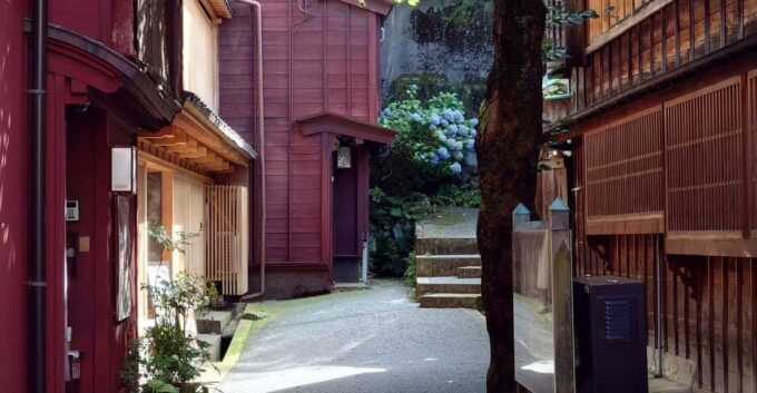 Private Tour Kanazawa: Gold Leaf, Sushi & Afternoon Activity - Afternoon Activity Options