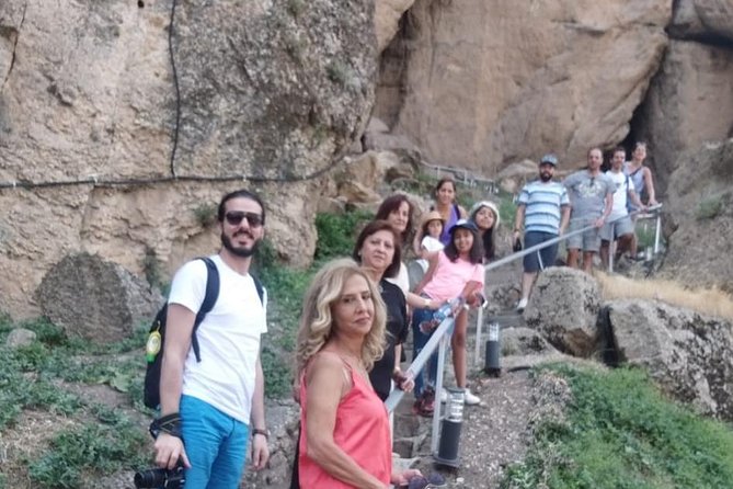 Private Tour: Khor Virap, Noravank, "Hin Areni" Winery, Birds Cave, Tatev - Noravank Monastery