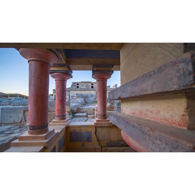 Private Tour Knossos Palace & Archeological Museum - Guided Walking Tour of Heraklion