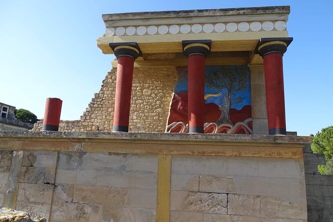 PRIVATE TOUR -Knossos Palace-Zeus Cave-Old Traditional Villages - Inclusions