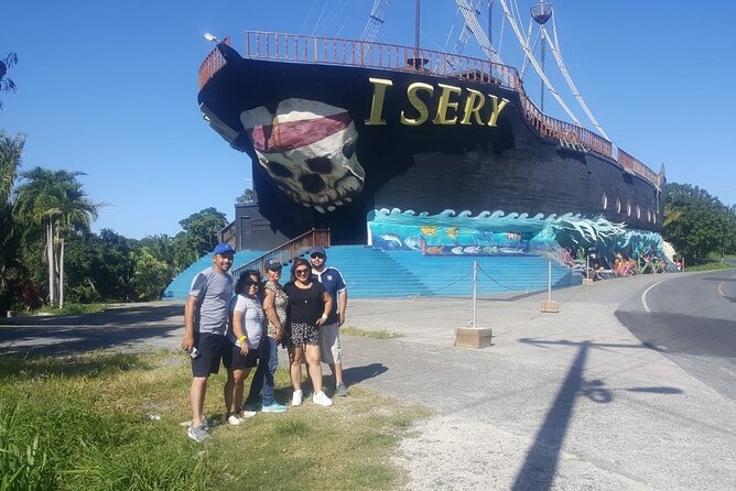 Private Tour Knowing Roatan With Professional Guide - Tour Itinerary and Activities