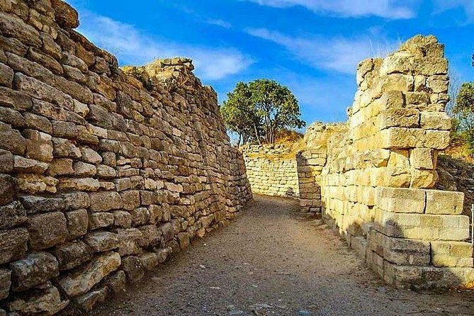Private Tour: Laodicea and Aphrodisias Day Trip From Kusadasi - Accessibility and Recommendations