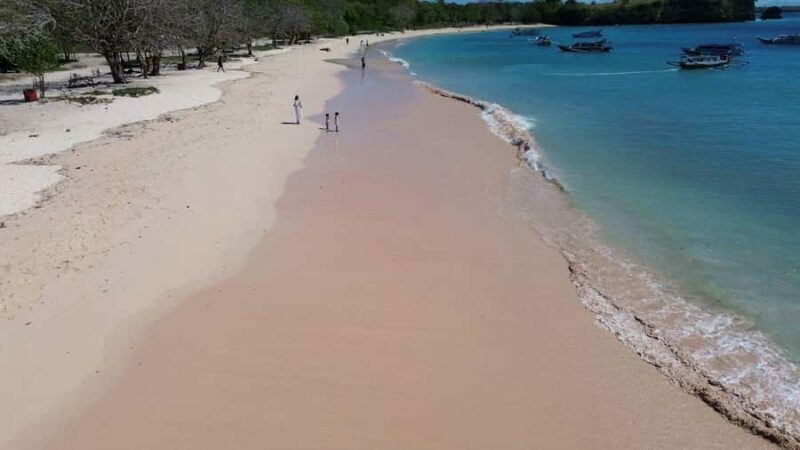 Private Tour Lombok Pink Beach and Snorkeling - The Sand Island: Gili Pasir